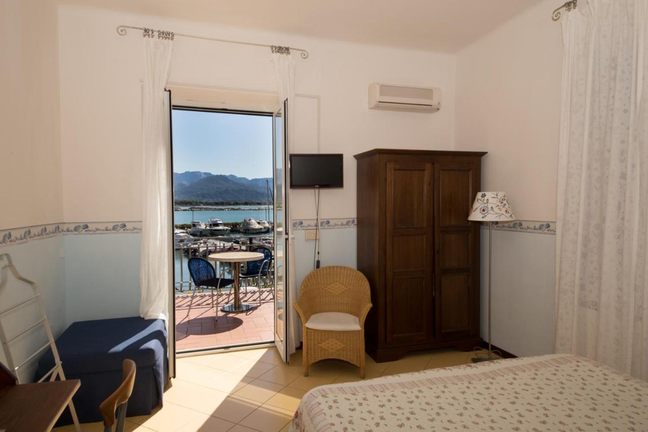 Hotel Sette Archi Bocca di Magra Εξωτερικό φωτογραφία